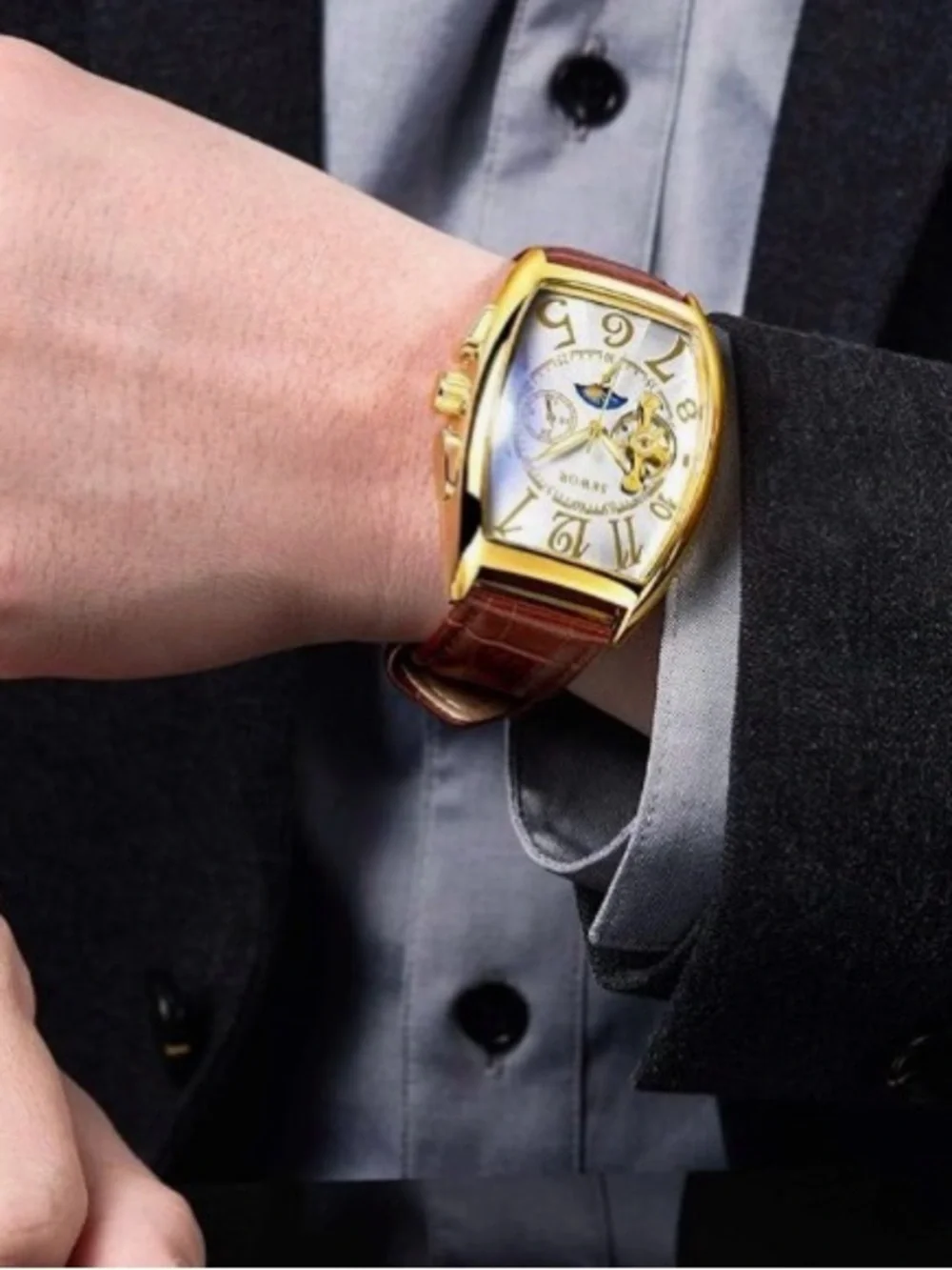 SEWUR Gold-Toned Bold Tonneau Face with Brown Leather Band